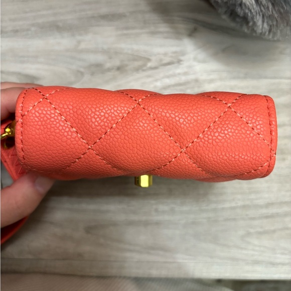 Beautiful Coral & Gold Wristlet/Wallet - Picture 7 of 7